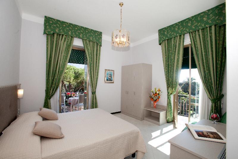 Hotel Giulio Cesare Rapallo Exteriér fotografie